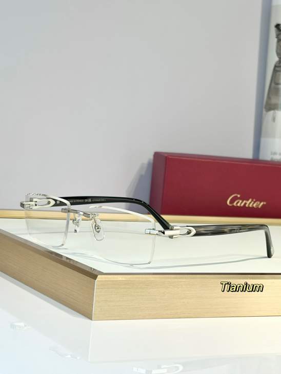 Picture of Cartier Sunglasses _SKUfw79722081fw